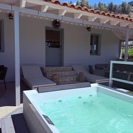 בית כפרי Blue Topaz Mini Pool נאפפליו
