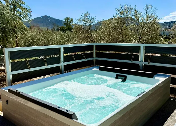 Landhaus Blue Topaz Mini Pool Nafplio