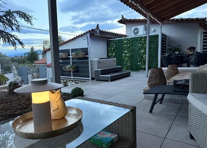 Blue Topaz Mini Pool