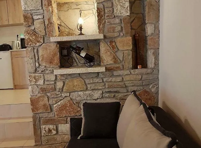 Kır Evi Blue Topaz Mini Pool *